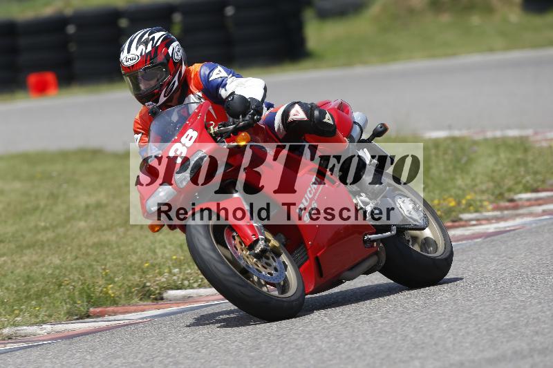 /27 12.06.2025 Ducati Schweiz Trackday Warmup  ADR/blau-bleu/38